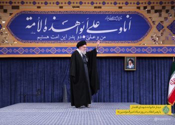 دیدار خانواده شهدای اقتدار با رهبر انقلاب در سالروز شهادت شهید سلیمانی