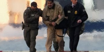 انتقال نیکلاس مادورو به دادگاهی در نیویورک تحت تدابیر امنیتی